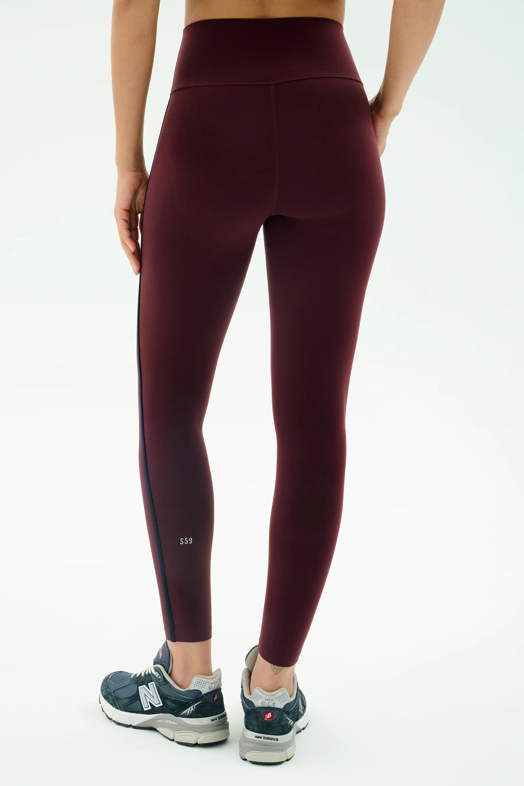 Amber Airweight High Waist 7/8 Legging - Dark Cherry/Indigo