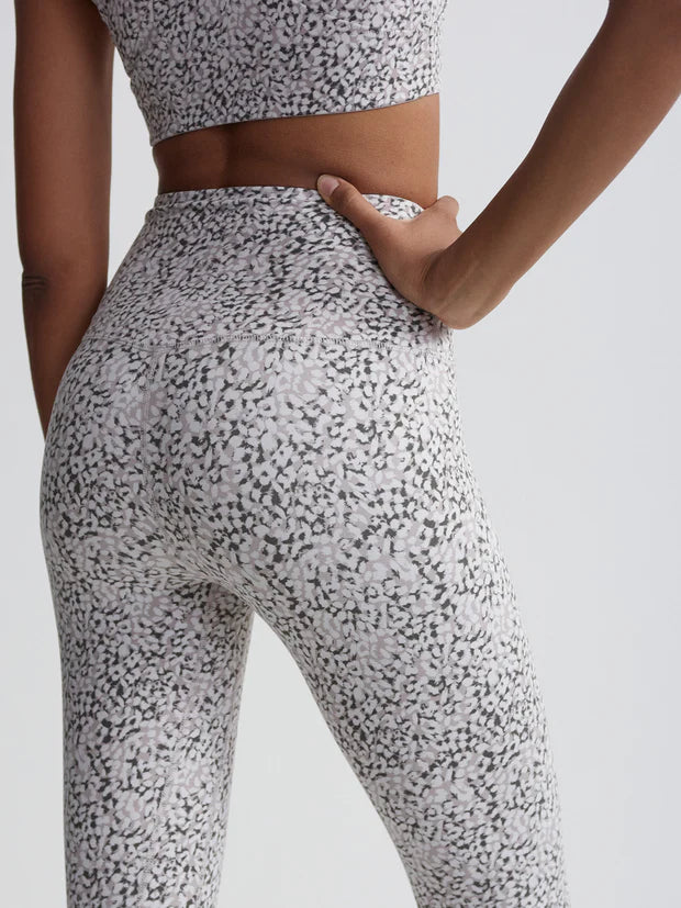 Move Super High-Rise Legging 25" - Mono Distorted Cheetah