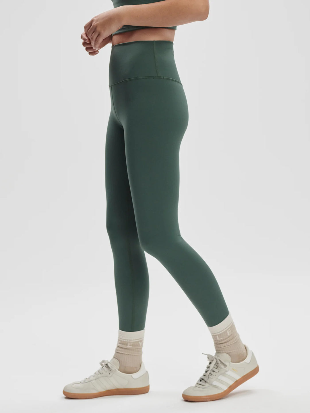 Freesoft High Rise Legging 25" - Cilantro