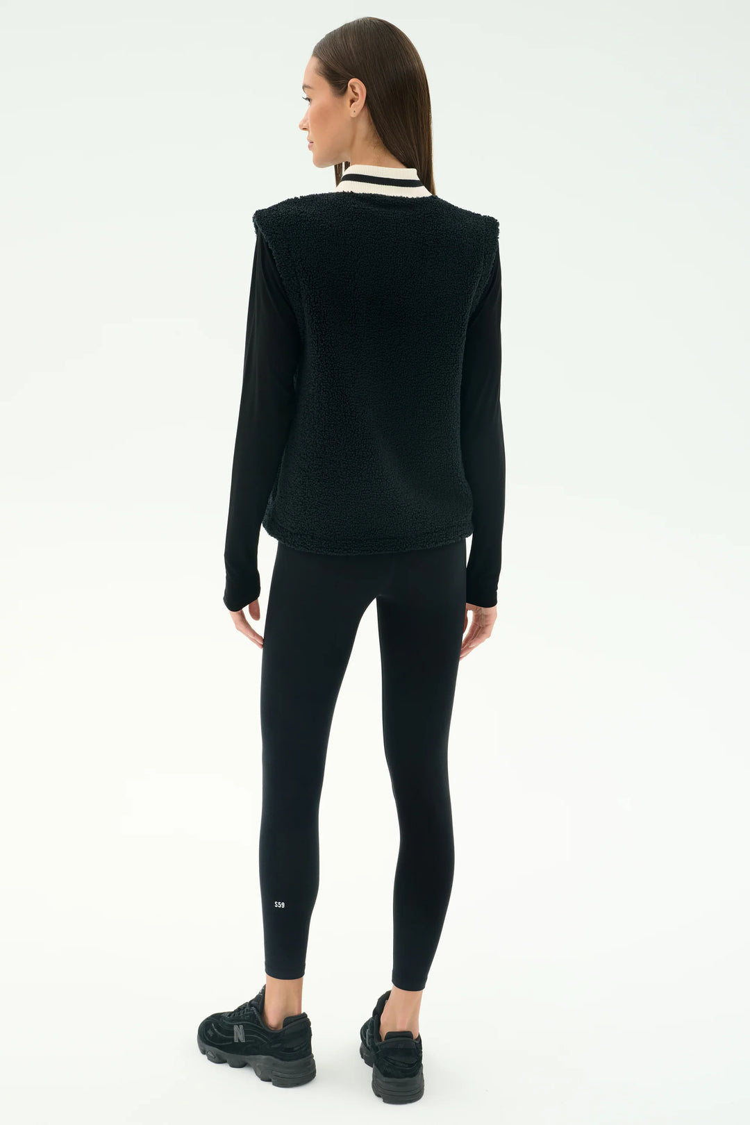 Aster Sherpa Vest - Black