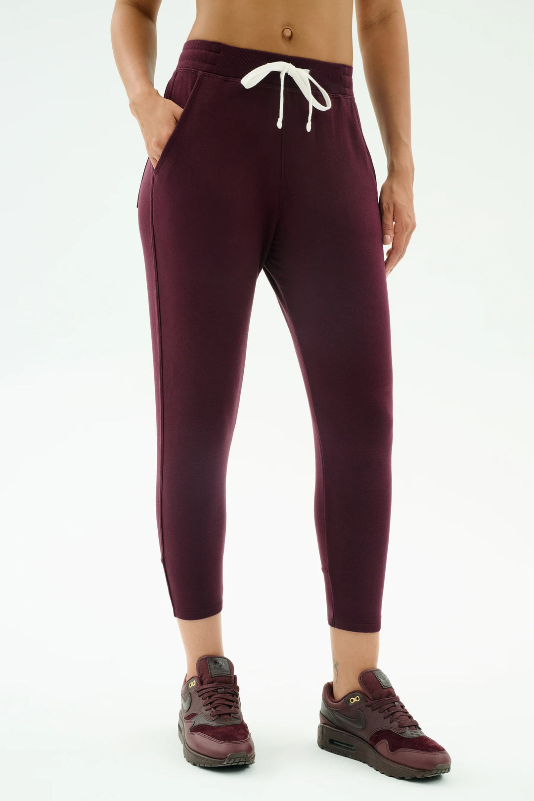 Reena Fleece 7/8 Sweatpant - Dark Cherry