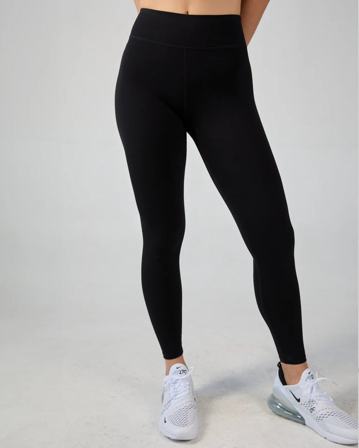 Core Legging - Black