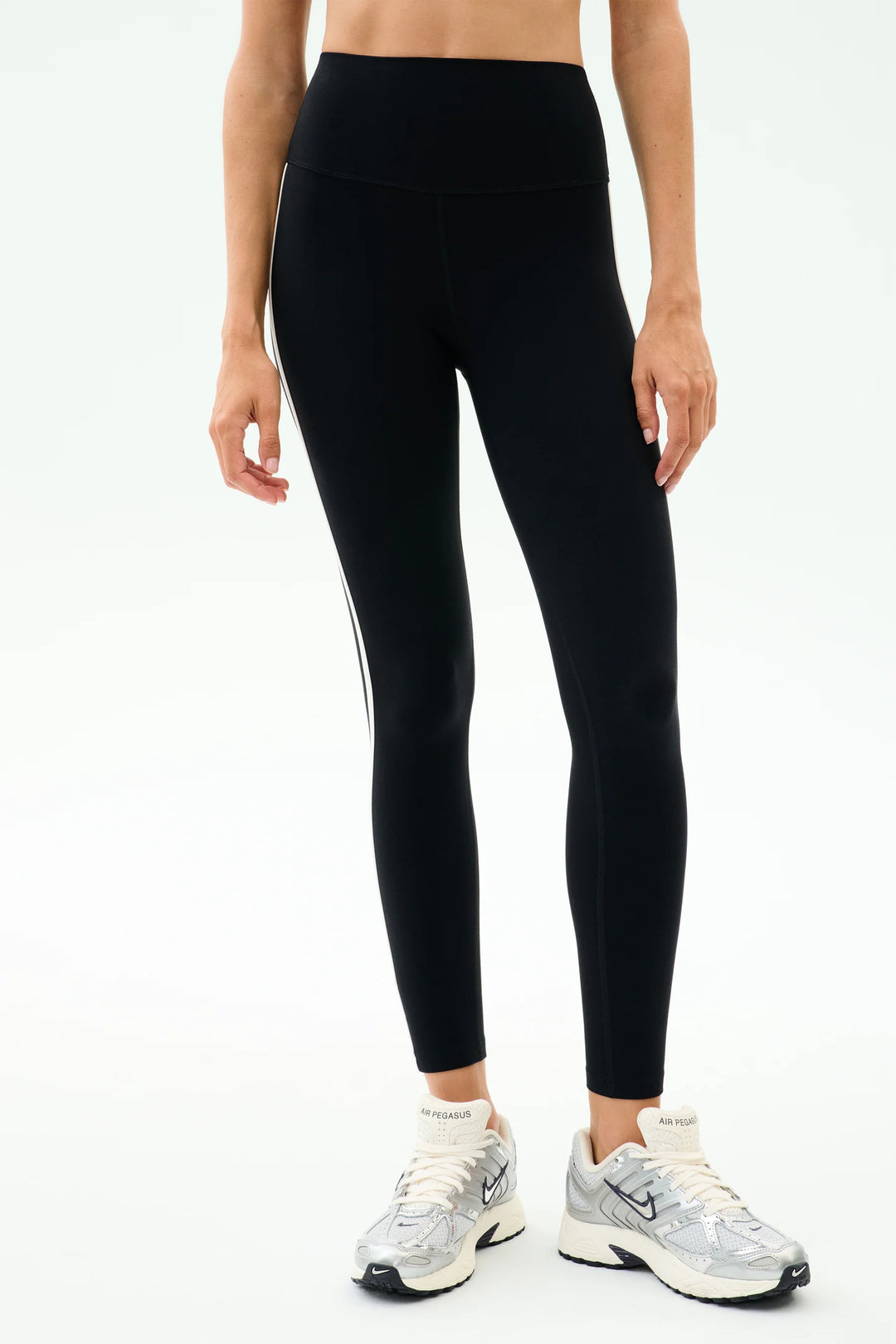 Amber Airweight High Waist 7/8 Legging - Black/White