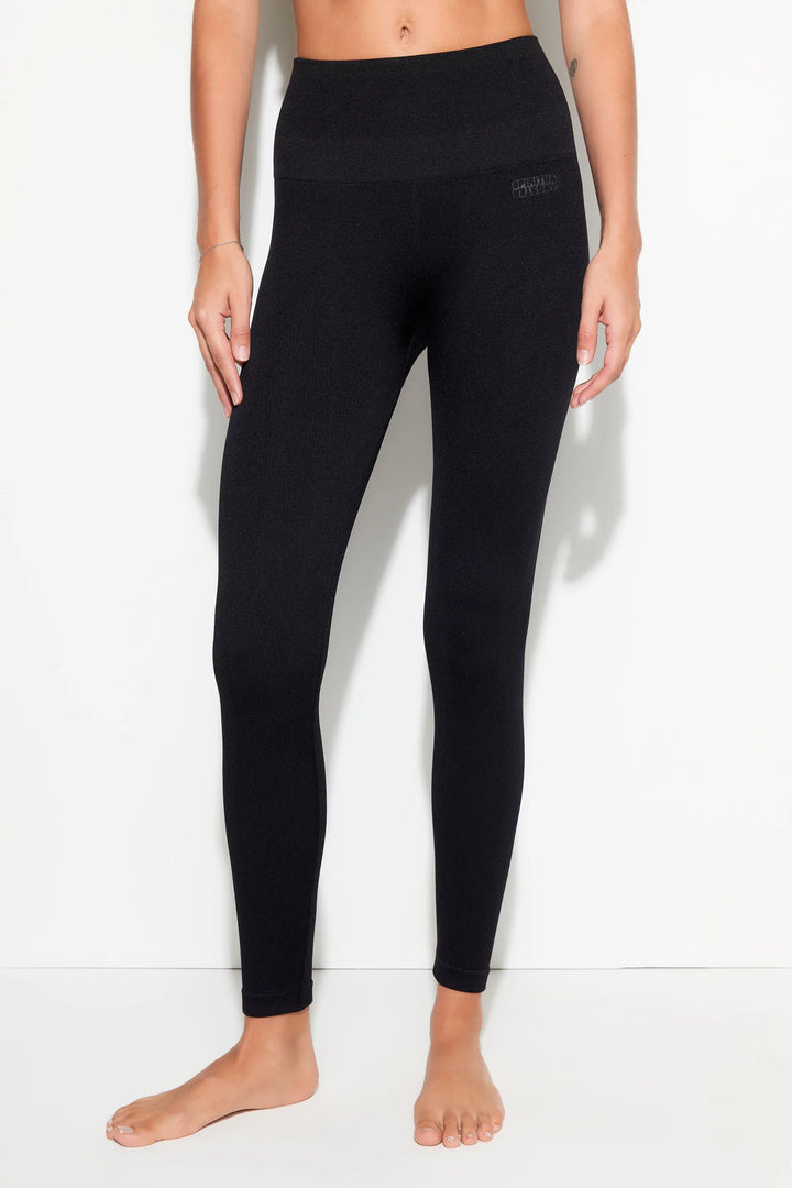 Love Seamless 7/8 Legging - Black