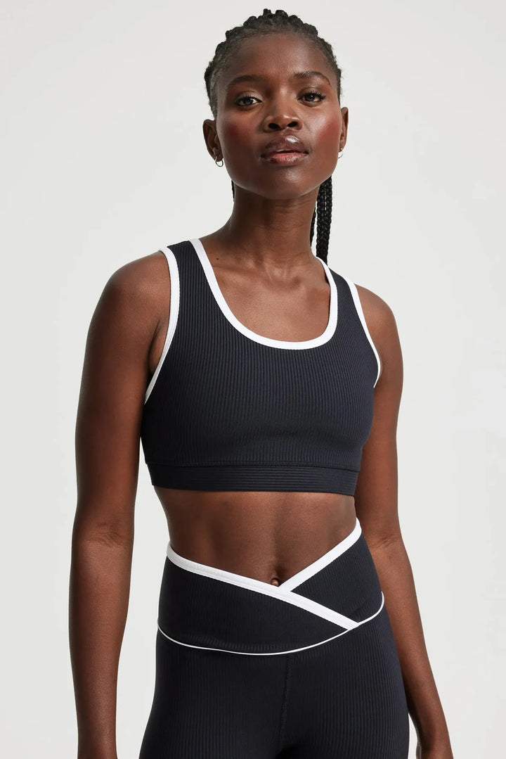 Ribbed Two Toned Gym Bra - Black/White