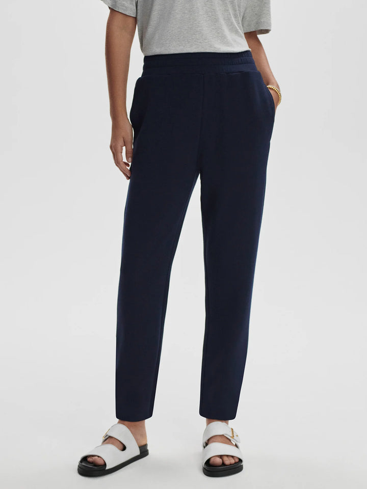 The Slim Pant 27.5" - Navy